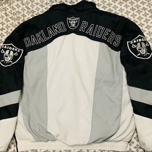 Oakland Raiders NFL Team Apparel Large Jacket
